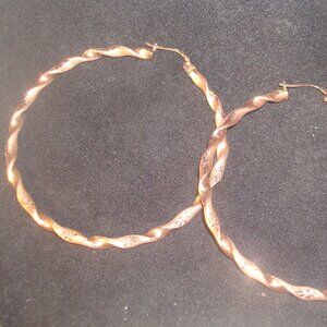 10KT ROSE GOLD HOOP ETCHED EARRINGS 2"  NEVER WORN